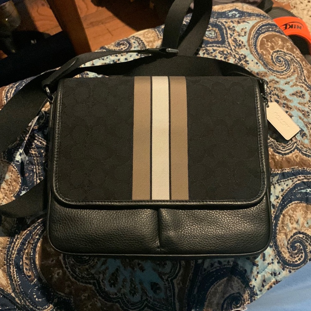 Brand new QB/Black Elm Multi coach messenger bag or satchel